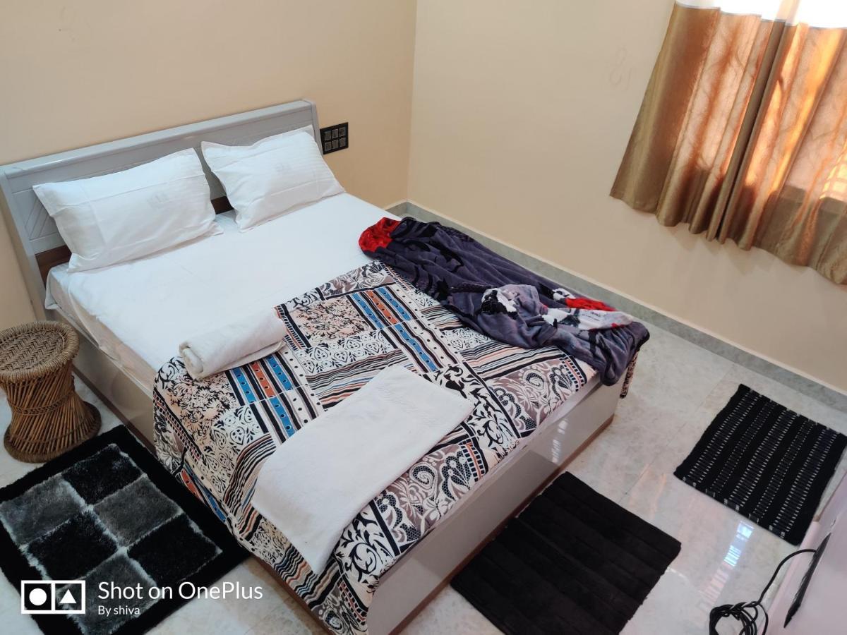 Lee Homestay Hampi Bagian luar foto