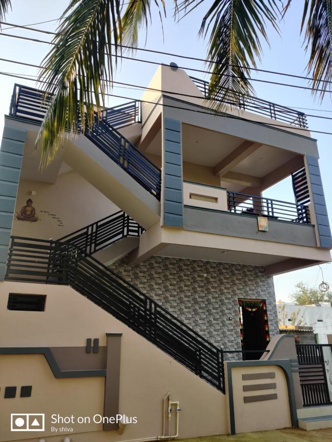 Lee Homestay Hampi Bagian luar foto
