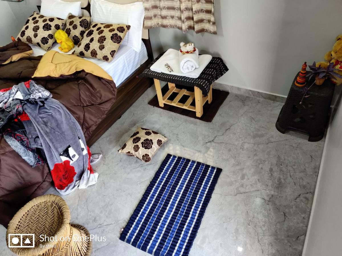 Lee Homestay Hampi Bagian luar foto