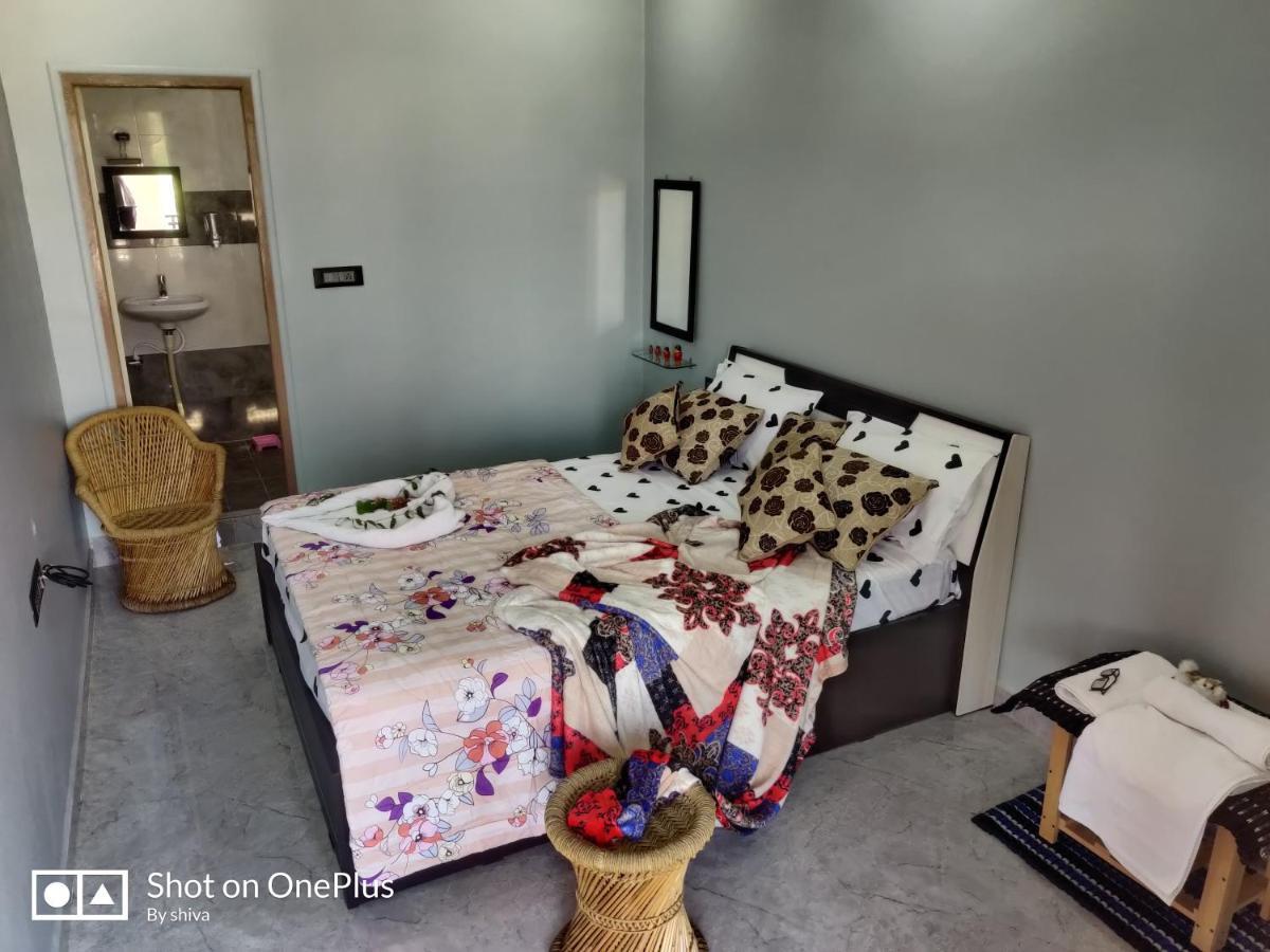 Lee Homestay Hampi Bagian luar foto