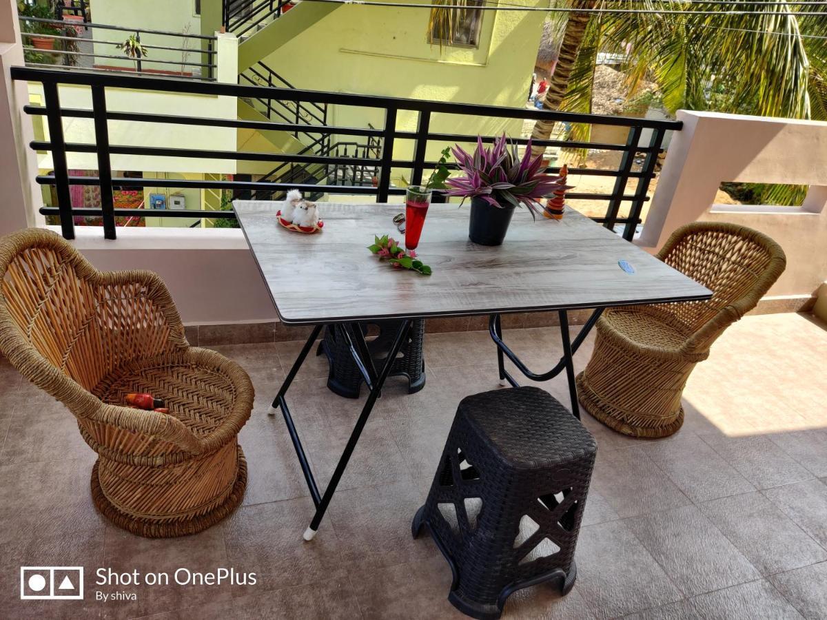 Lee Homestay Hampi Bagian luar foto